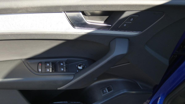 Audi Q5 40 TDI quattro S tronic S Line na operativní leasing