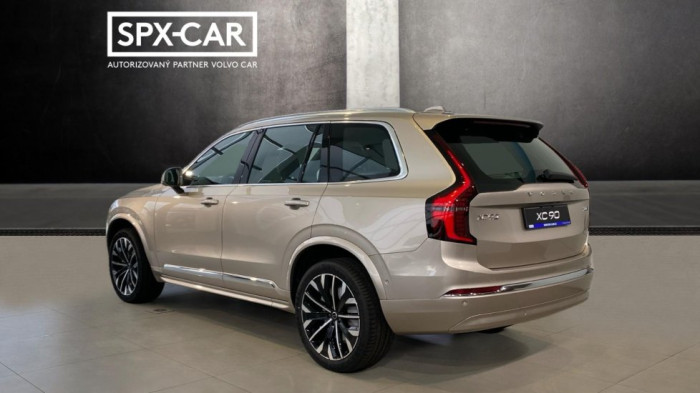 Volvo XC90 PLUS BRIGHT, B5 AWD, 184+10 kW / 250+14 HP na operativní leasing