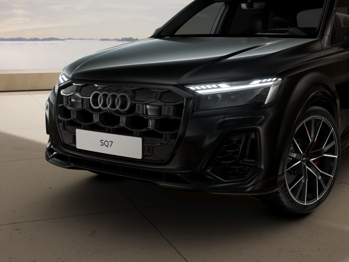 Audi SQ7 SUV V8 TFSI quattro 373 kW na operativní leasing