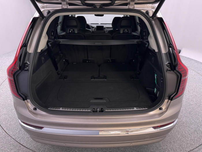 Volvo XC90 B5 AWD AUT BRIGHT ULTRA 7míst na operativní leasing
