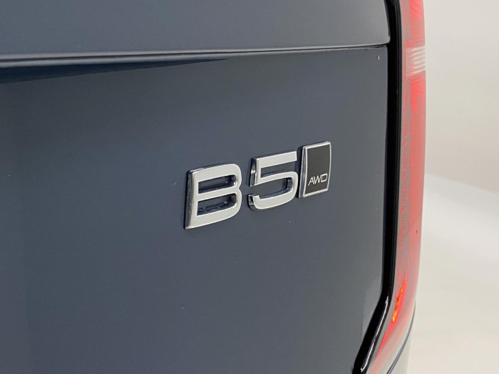 Volvo XC90 B5 AWD AUT BRIGHT PLUS 7míst na operativní leasing
