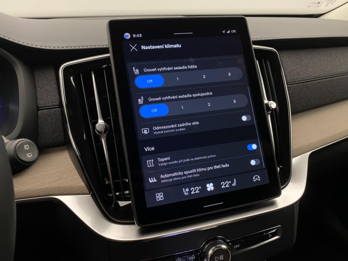 Volvo XC90 T8 AWD RECHARGE BRIGHT PLUS 7m na operativní leasing