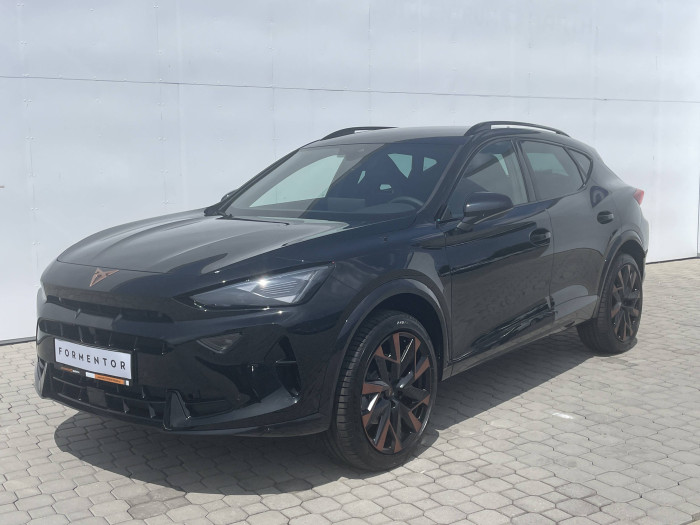 CUPRA Formentor DSG 4WD 2,0 TSI / 150kW na operativní leasing