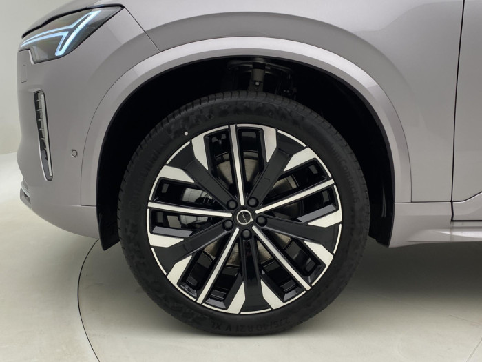 Volvo XC90 B5 AWD AUT BRIGHT PLUS na operativní leasing