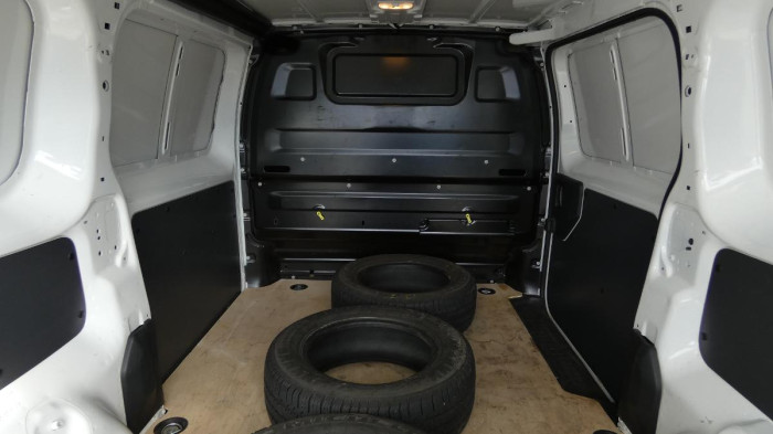 Opel Vivaro 2.0 CDTi Enjoy L2 High na operativní leasing