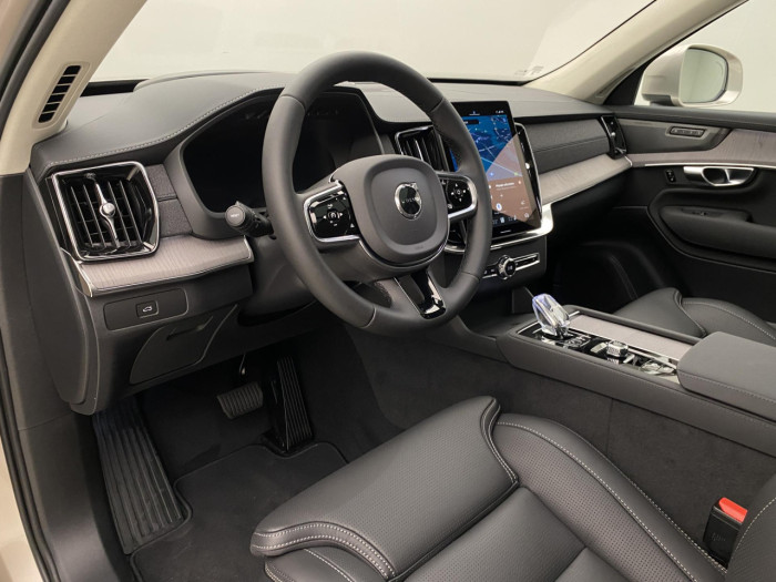 Volvo XC90 B5 AWD AUT BRIGHT ULTRA 7míst na operativní leasing