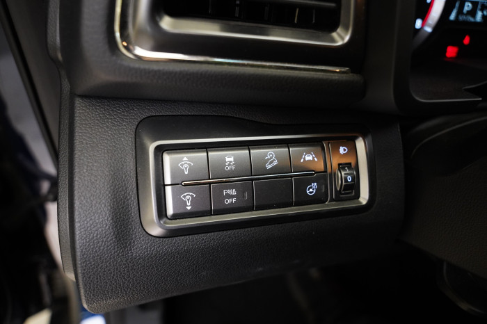 Ssang Yong Tivoli 1.5 T-GDI 120 kW Fizz na operativní leasing