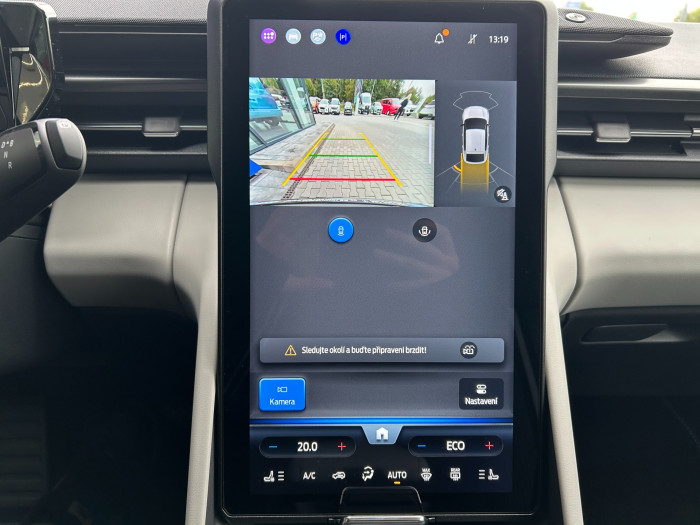 77kWh prodloužený dojezd 210kW na operativní leasing