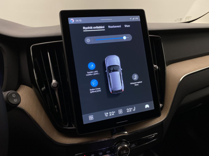 Volvo XC60 T6 AWD AUT BRIGHT PLUS na operativní leasing