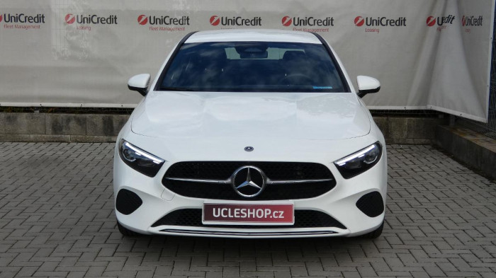 Mercedes-Benz Třídy A 180 Sedan Progessive na operativní leasing