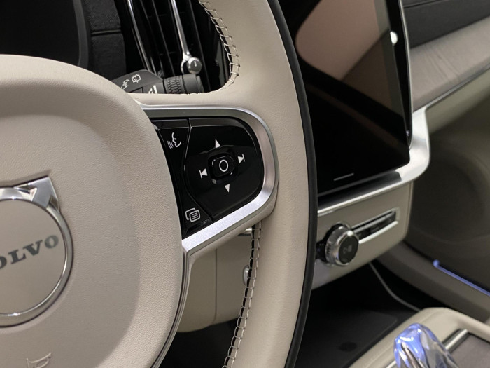 Volvo XC90 B5 AWD AUT BRIGHT PLUS 7míst na operativní leasing