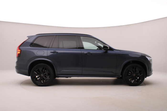 Volvo XC90 B5 AWD AUT BLACK EDITION PLUS na operativní leasing
