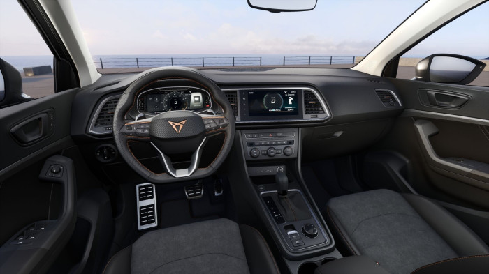 CUPRA Ateca 1.5 TSI 150k DSG 7 automat na operativní leasing