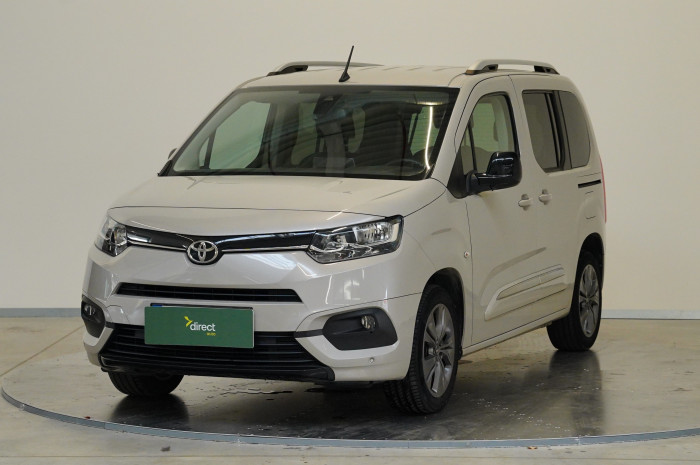 Toyota Proace City Verso 1.2T 96 kW Family L1 na operativní leasing