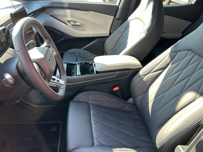 52 kWh dojezd (125 kW/170 k) na operativní leasing