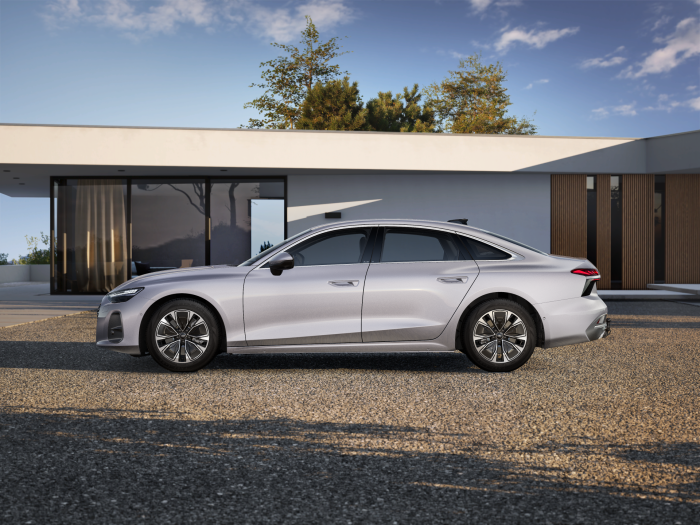Audi A6 Limuzína TDI quattro 220kW na operativní leasing