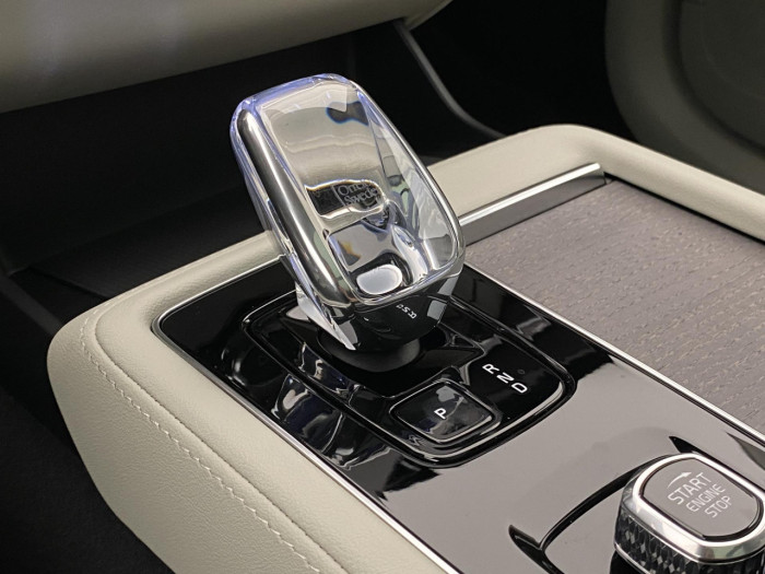Volvo XC90 B5 AWD AUT BRIGHT PLUS 7míst na operativní leasing