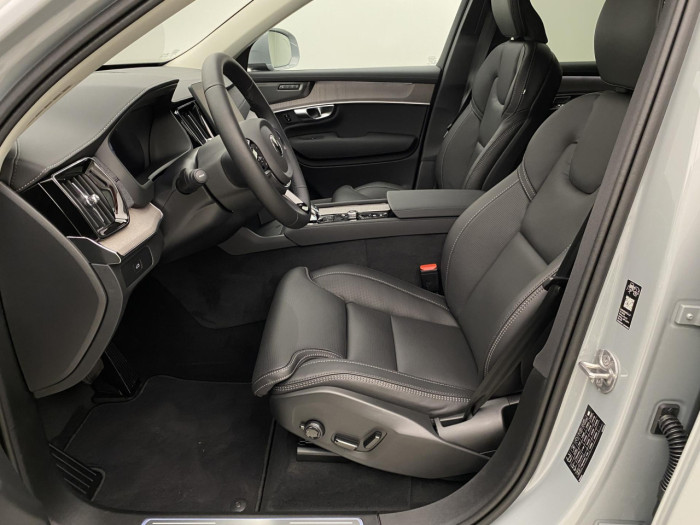 Volvo XC90 B5 AWD AUT BRIGHT PLUS 7míst na operativní leasing