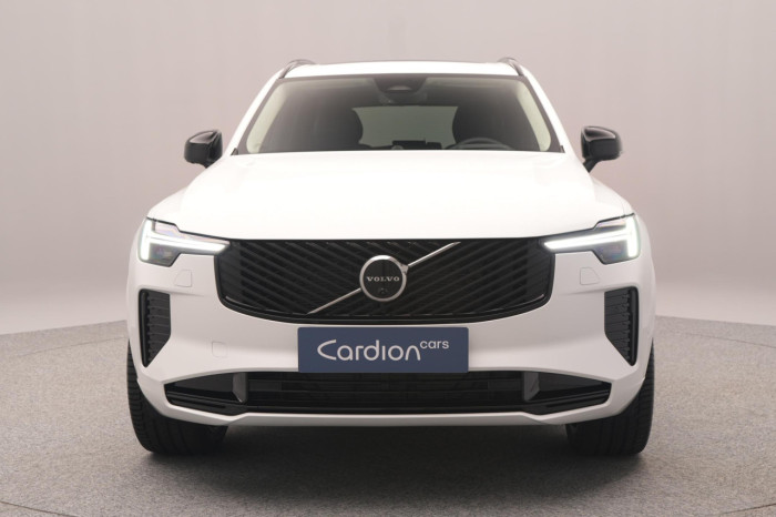 Volvo XC90 B5 AWD AUT DARK ULTRA 7-míst na operativní leasing