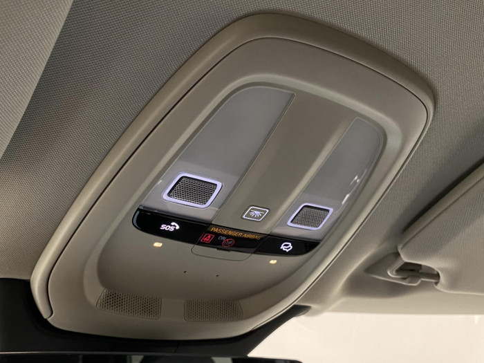 Volvo XC90 T8 AWD RECHARGE BRIGHT PLUS 7m na operativní leasing