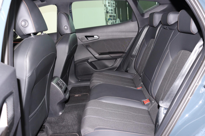 CUPRA Formentor 1.5 eTSI 150k DSG na operativní leasing