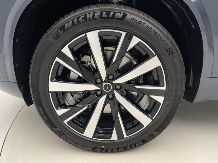 Volvo XC90 B5 AWD AUT BRIGHT PLUS 7míst na operativní leasing