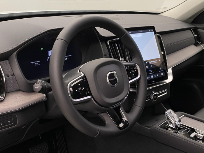 Volvo XC90 T8 AWD RECHARGE BRIGHT PLUS 7m na operativní leasing