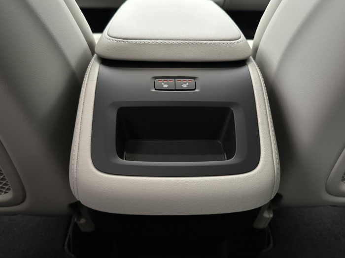 Volvo XC90 B5 AWD AUT BRIGHT PLUS 7míst na operativní leasing