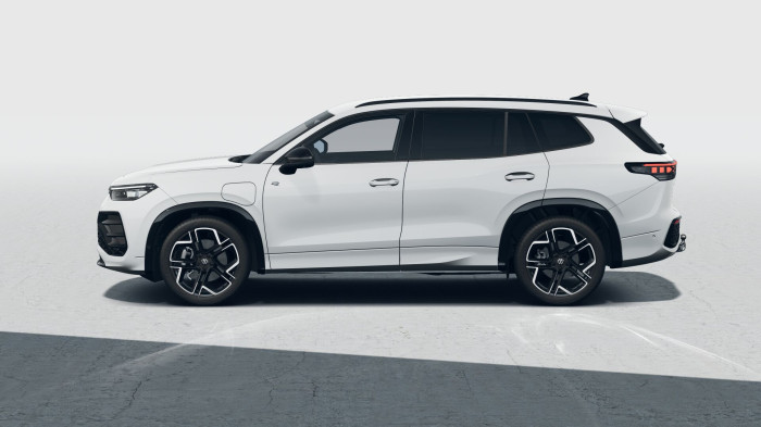 Volkswagen Tayron R-Line 1,5 TSI 200 kW eHybrid na operativní leasing