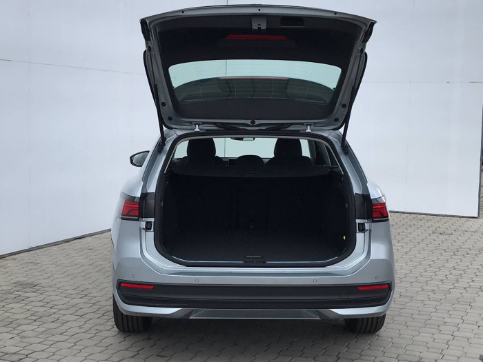 Volkswagen Passat 7DSG 1,5eTSI / 110kW na operativní leasing