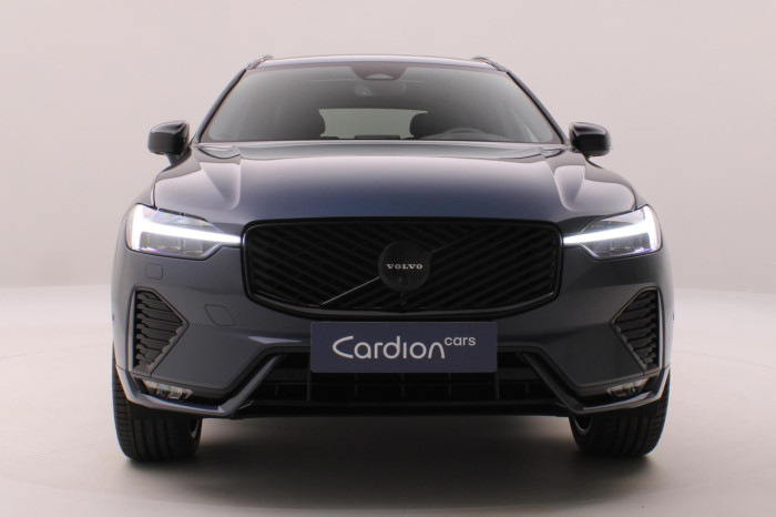 Volvo XC60 B5 AWD AUT ULTRA BLACK EDITION 2.0 Edition na operativní leasing