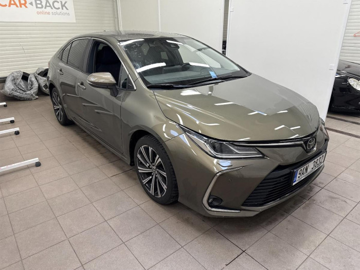 Toyota Corolla 1.5 Dynamic Force Comfort na operativní leasing
