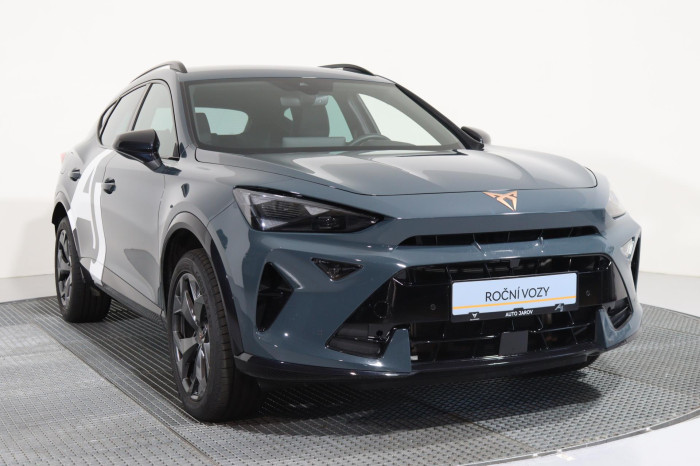 CUPRA Formentor 1.5 eTSI 150k DSG na operativní leasing