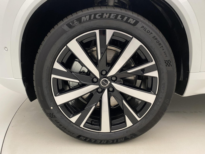 Volvo XC90 B5 AWD AUT BRIGHT PLUS 7míst na operativní leasing