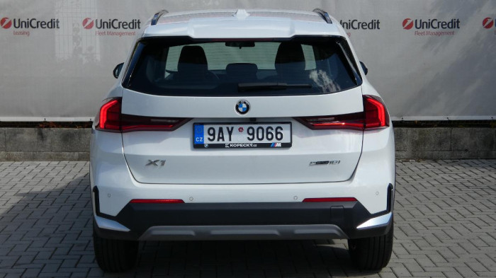 BMW X1 sDrive 18i DCT na operativní leasing