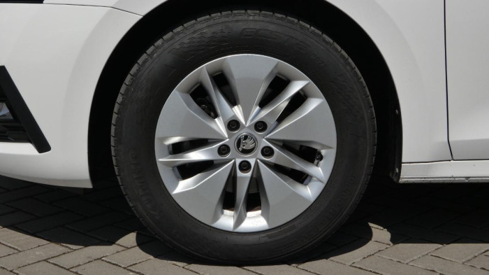 Škoda Octavia Combi 2,0 TDI Ambition na operativní leasing