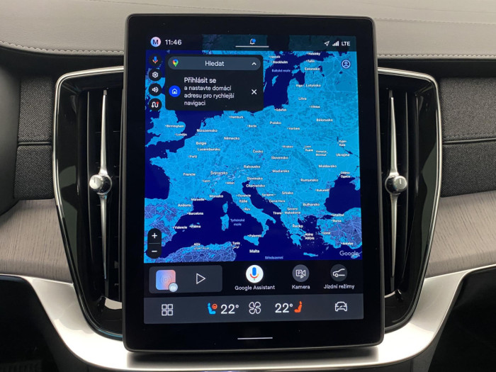 Volvo XC90 T8 AWD Plug-in DARK PLUS 7m na operativní leasing