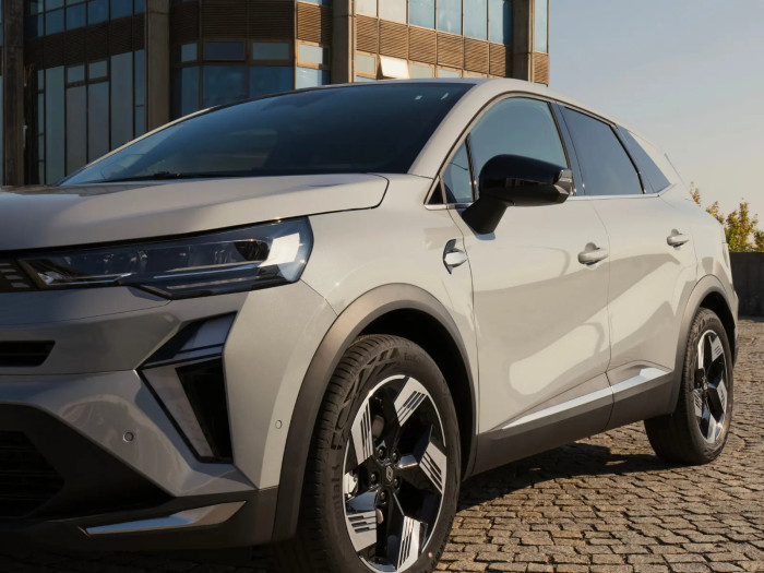 Renault Symbioz Techno 1.3 mild hybrid 103 kW Benzín Automatická převodovka na operativní leasing