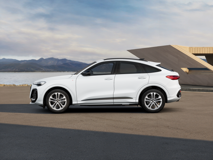 Audi Q5 Sportback TDI quattro 150 kW na operativní leasing