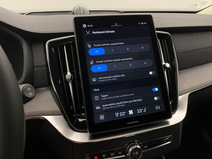 Volvo XC90 T8 AWD Plug-in BRIGHT ULTRA na operativní leasing