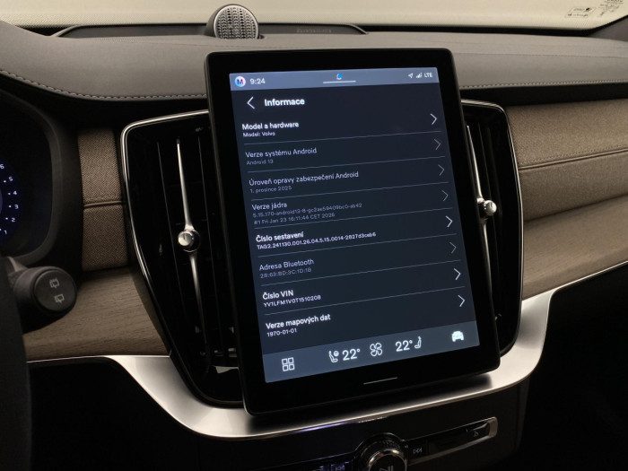 Volvo XC90 B5 AWD AUT BRIGHT PLUS na operativní leasing