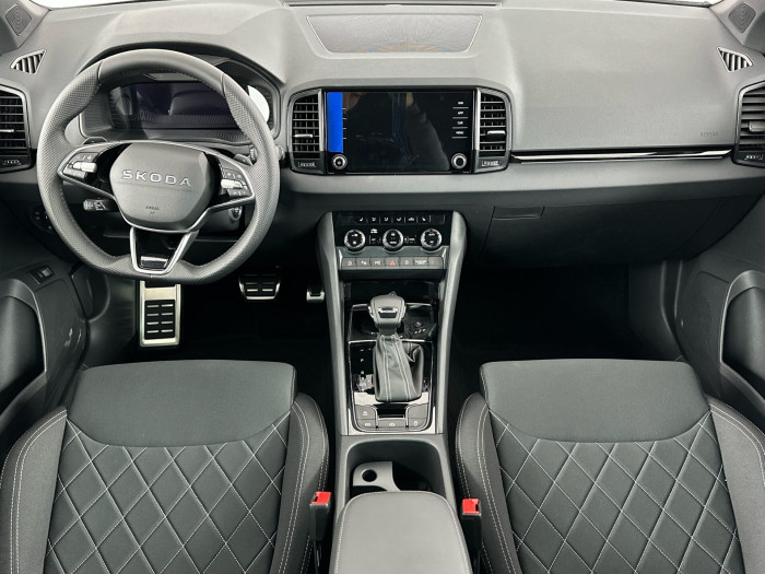 Škoda Karoq Sportline 1,5 TSI 110 kW DSG na operativní leasing