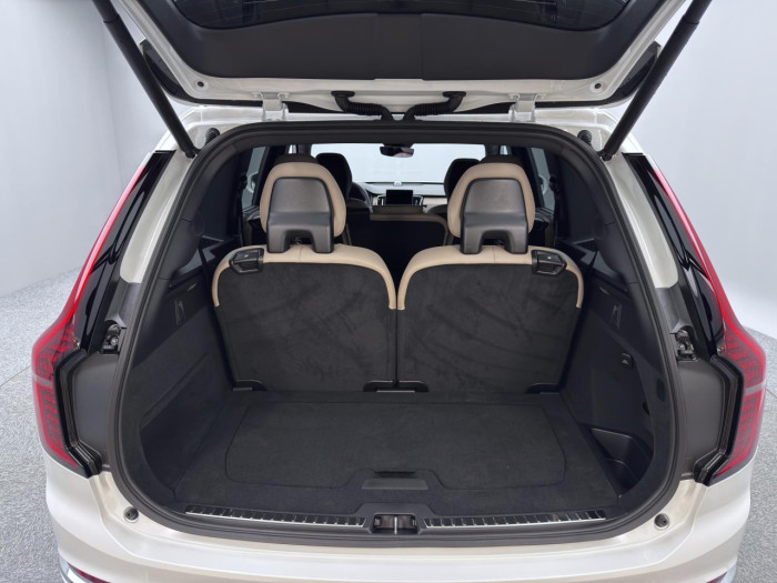 Volvo XC90 B5 AWD AUT BRIGHT PLUS 7míst na operativní leasing