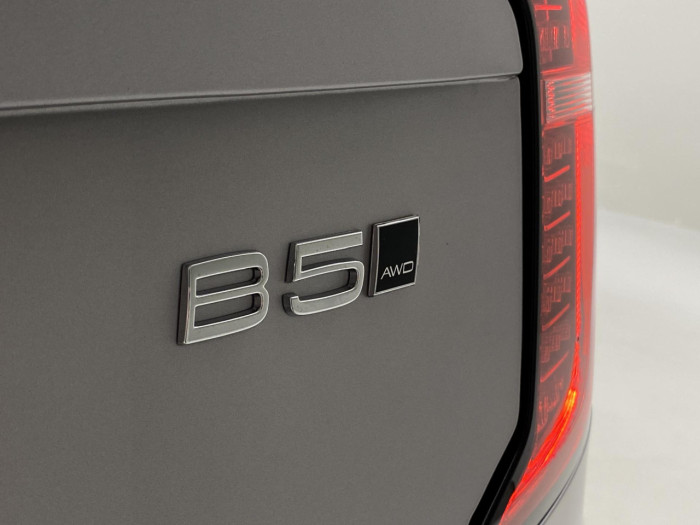 Volvo XC90 B5 AWD AUT BRIGHT PLUS 7míst na operativní leasing