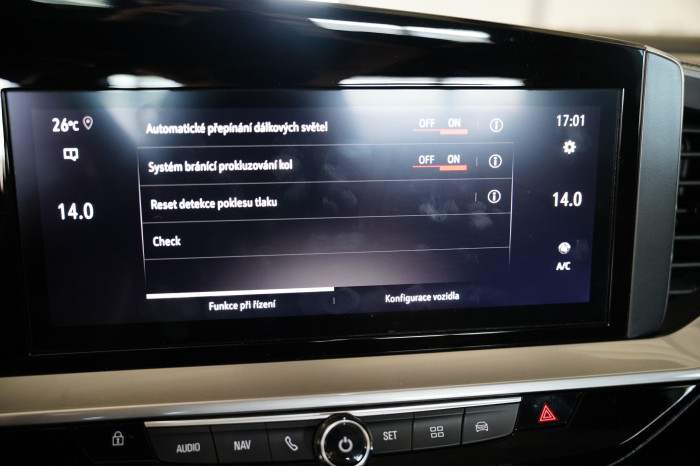 Opel Mokka 1.2i Turbo 96 kW Elegance na operativní leasing