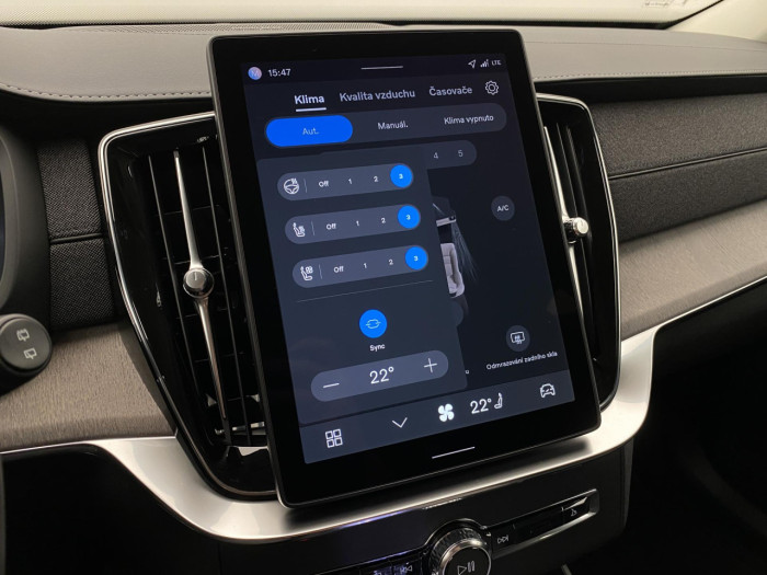 Volvo XC90 T8 AWD RECHARGE BRIGHT PLUS 7m na operativní leasing