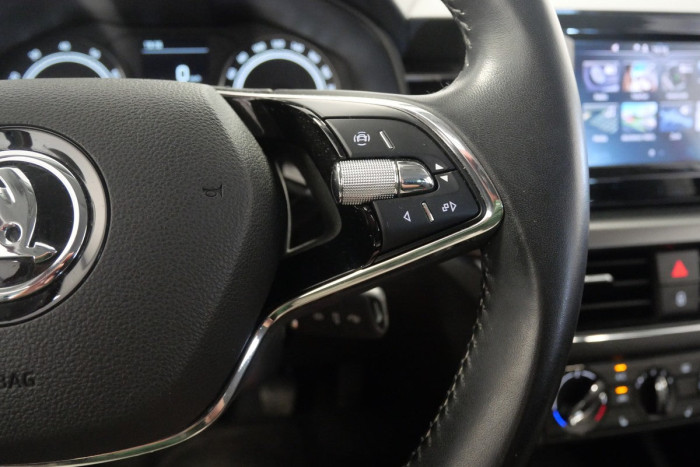 Škoda Scala 1.0 TSI 81 kW Ambition na operativní leasing