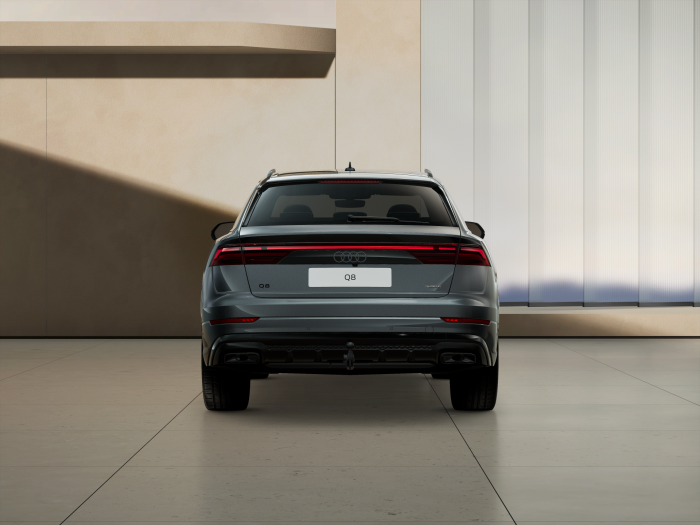 Audi Q8 SUV TDI quattro 210 kW na operativní leasing