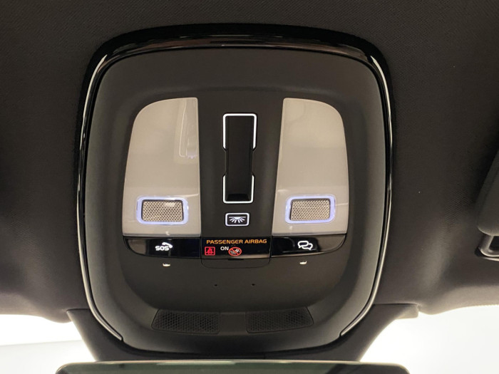Volvo XC90 T8 AWD Plug-in BRIGHT PLUS 7m na operativní leasing