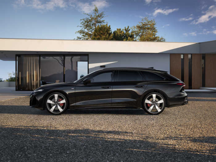 Audi A6 Avant TFSI quattro 270kW na operativní leasing
